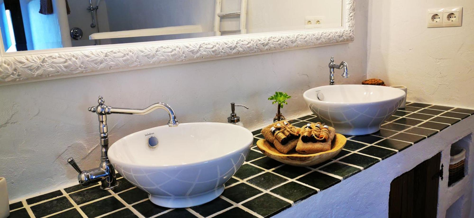 Roca Verde, Boutique Bed & Breakfast (Adults Only) อาเลาริน เดลา ตอร์เร ห้อง รูปภาพ